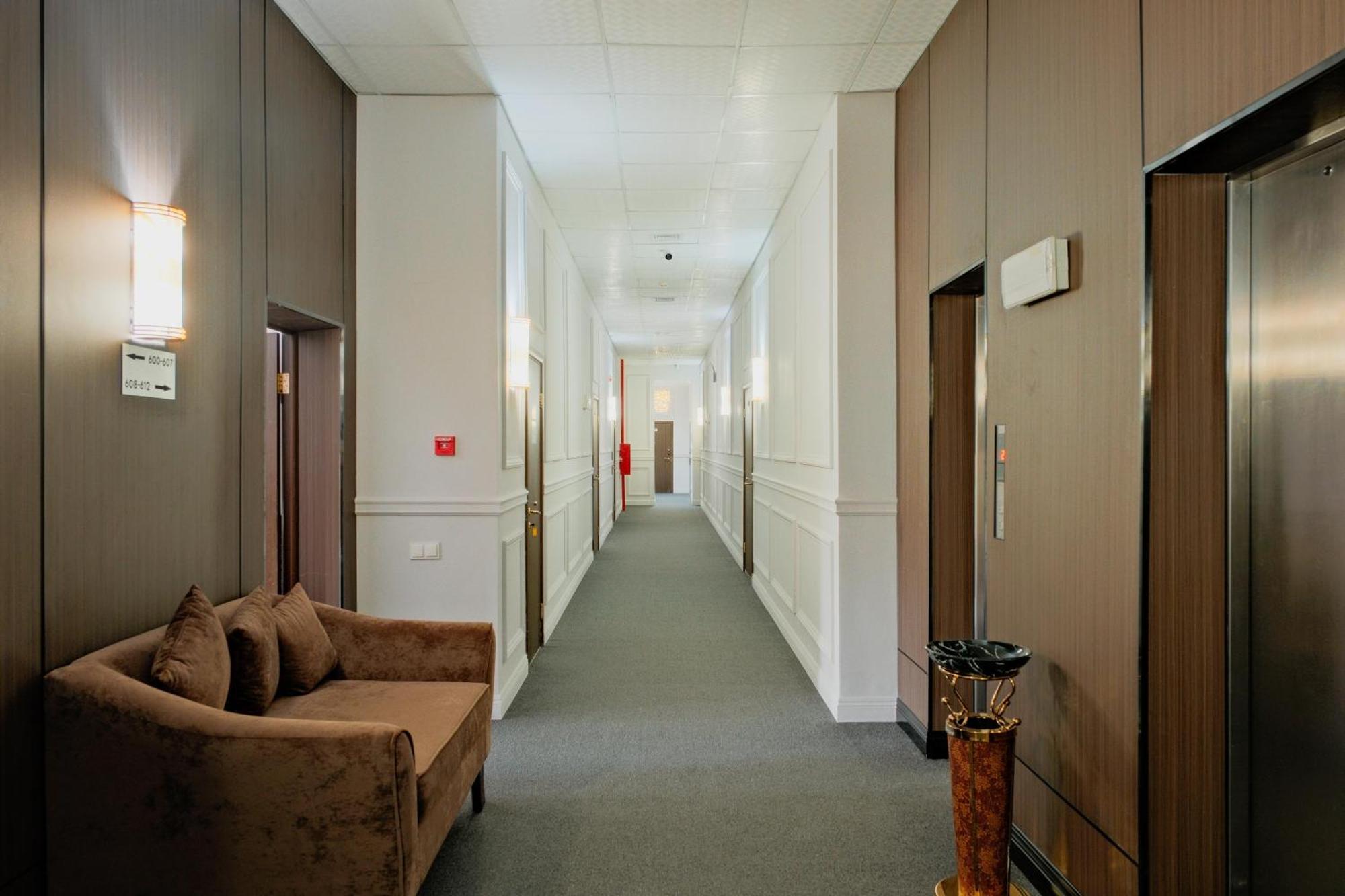Atb Grand Hotel Atyrau Luaran gambar