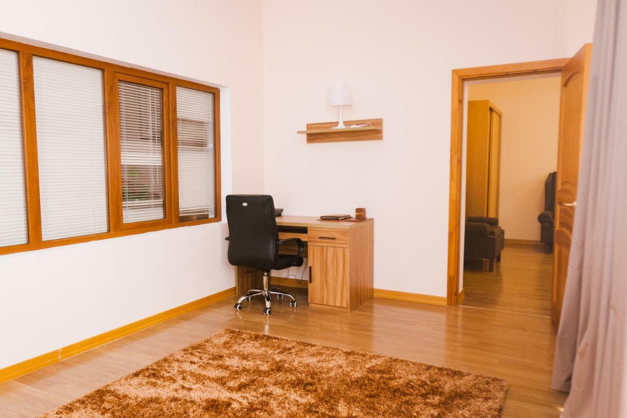 Atb Grand Hotel Atyrau Luaran gambar